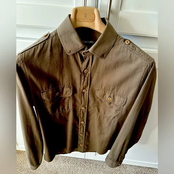 Tom Ford Men’s military style buttondown shirt. See measurements in description.